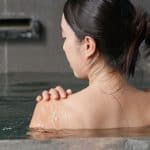 Manfaat Berendam Air Es untuk Kesehatan serta Risikonya